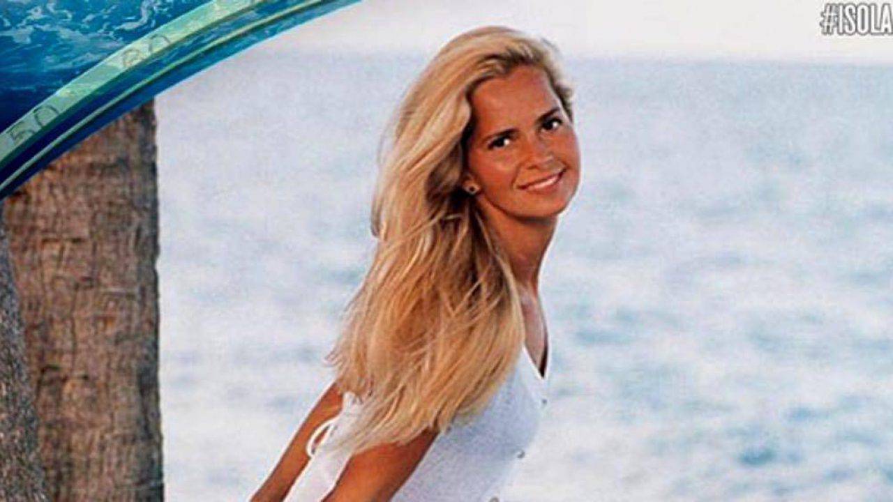 Grecia Colmenares Hot Isola Dei Famosi 2019 Stasera Nuovi Scoop