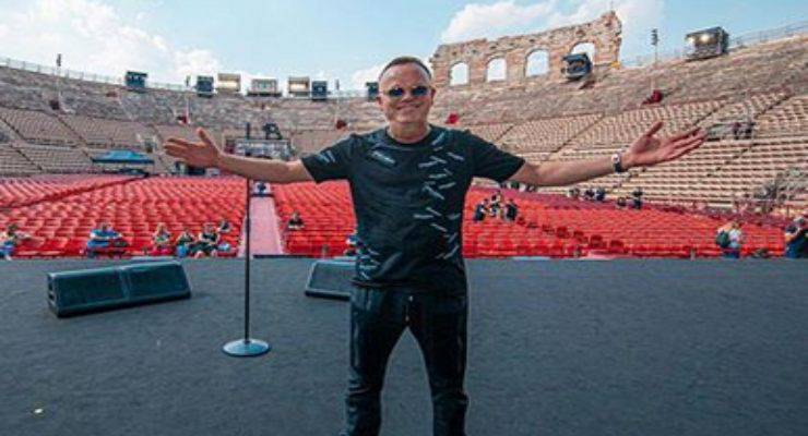 Gigi D Alessio Parole Di Conforto Dopo Il Divorzio