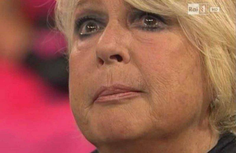 Loretta Goggi malattia, come sta oggi? Una lunga battaglia