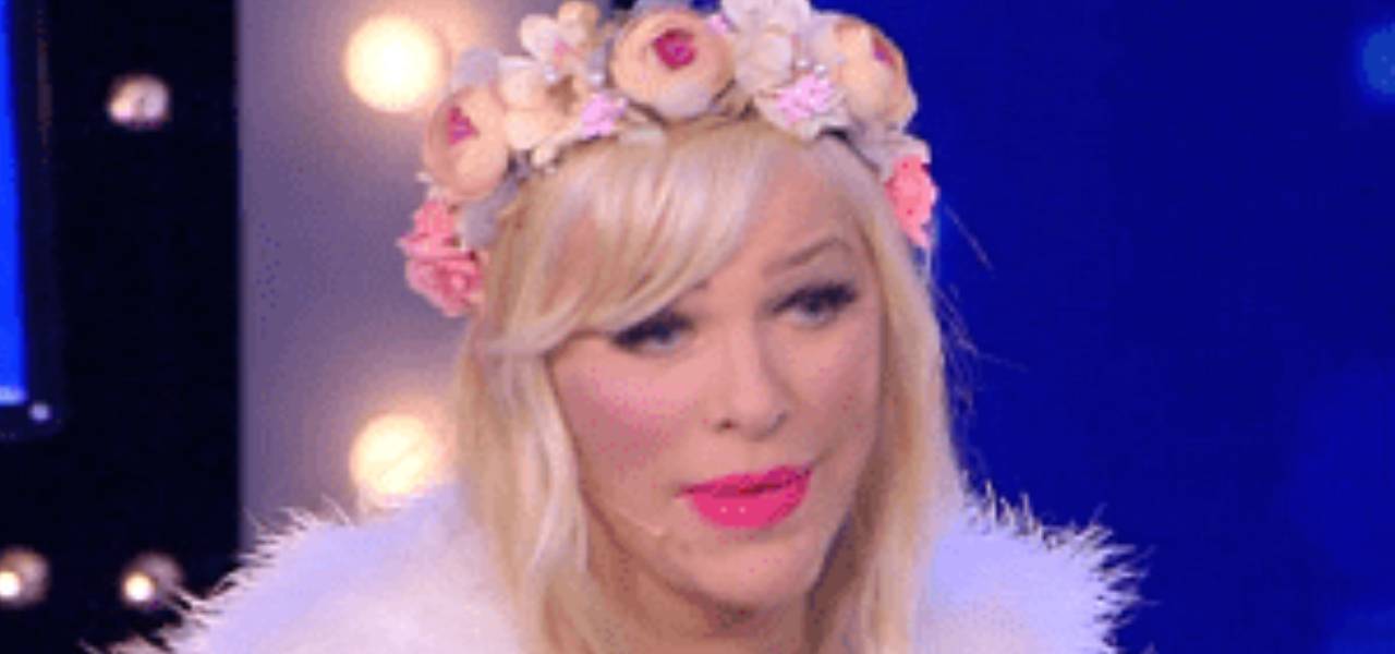 Ilona Staller Preoccupata Per Il Figlio Ludwig Accusato Di Droga