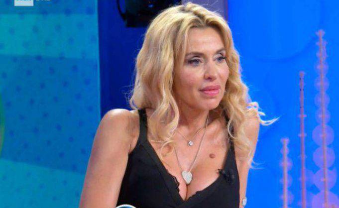 Come Si Chiama La Moglie Di Federico Fashion Style