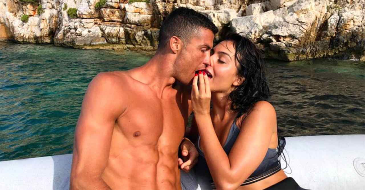 Cristiano Ronaldo tradisce Georgina Rodriguez