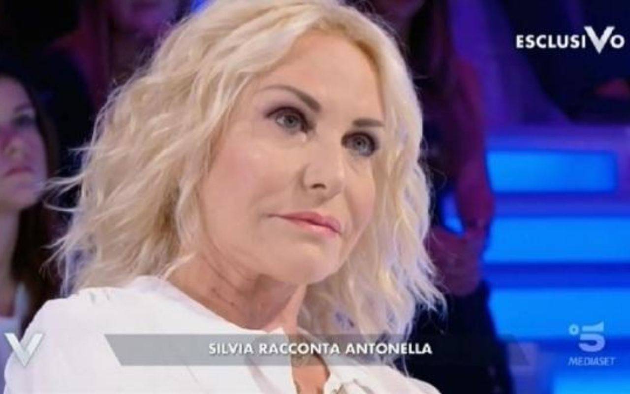 Lutto a La prova del cuoco, triste annucio di Antonella Clerici