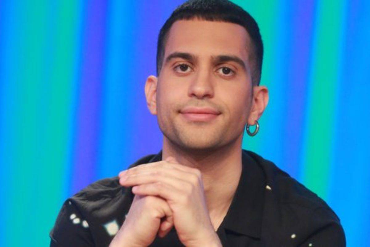 Mahmood flirt con Gabriele Esposito