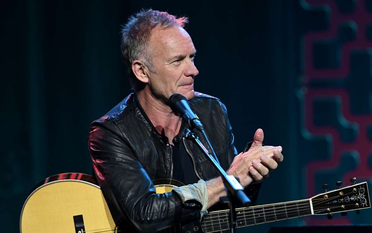 Coronavirus, Sting