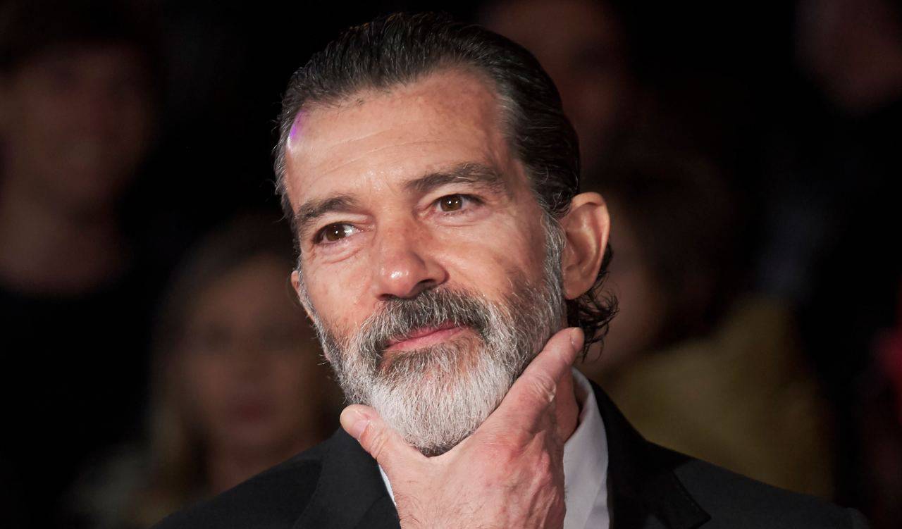 Antonio Banderas Covid