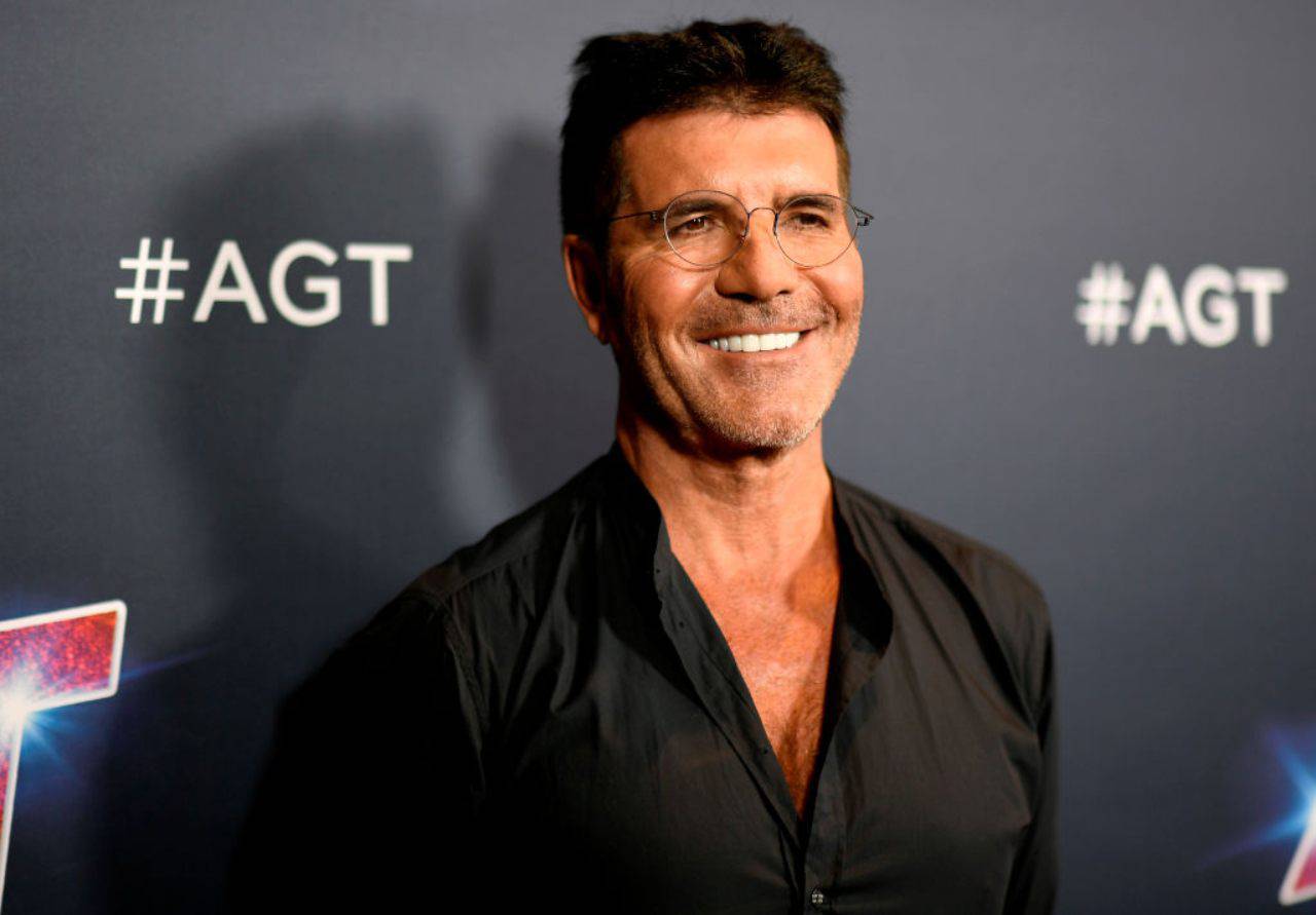 America’s Got Talent, grave incidente per Simon Cowell: ‘Schiena rotta’, cos’è successo America’s Got Talent, grave incidente per Simon Cowell: ‘Schiena rotta’, cos’è successo