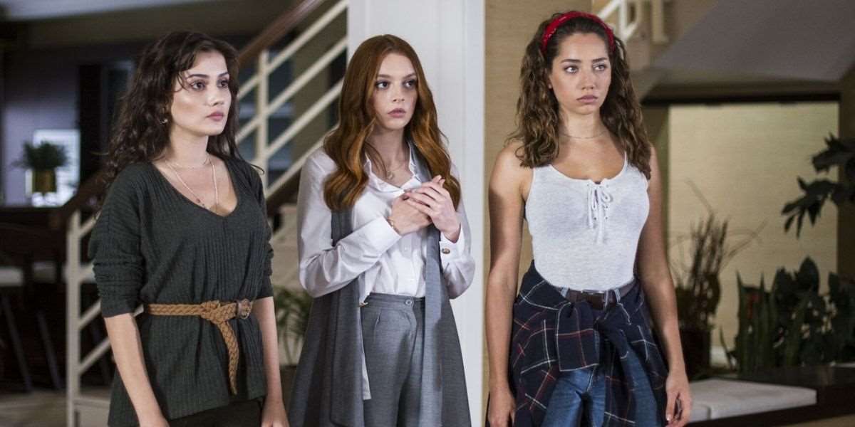 Le tre sorelle della serie