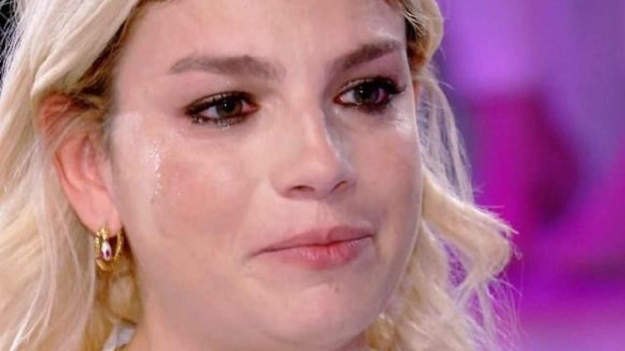 emma marrone lacrime