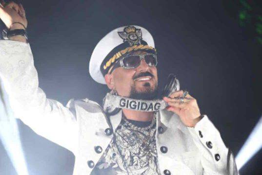 Gigi D’Agostino ferma tutto, addio giusto o esagerato? Gigi D’Agostino ferma tutto, addio giusto o esagerato?