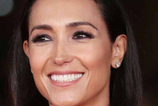 Caterina Balivo, un’alternativa un po’ bizzarra: “Così faccio felice mio figlio” Caterina Balivo, un’alternativa un po’ bizzarra: “Così faccio felice mio figlio”