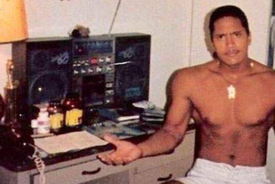 Questo ragazzo oggi è uno degli attori più pagati al mondo: sapete chi è? Questo ragazzo oggi è uno degli attori più pagati al mondo: sapete chi è?