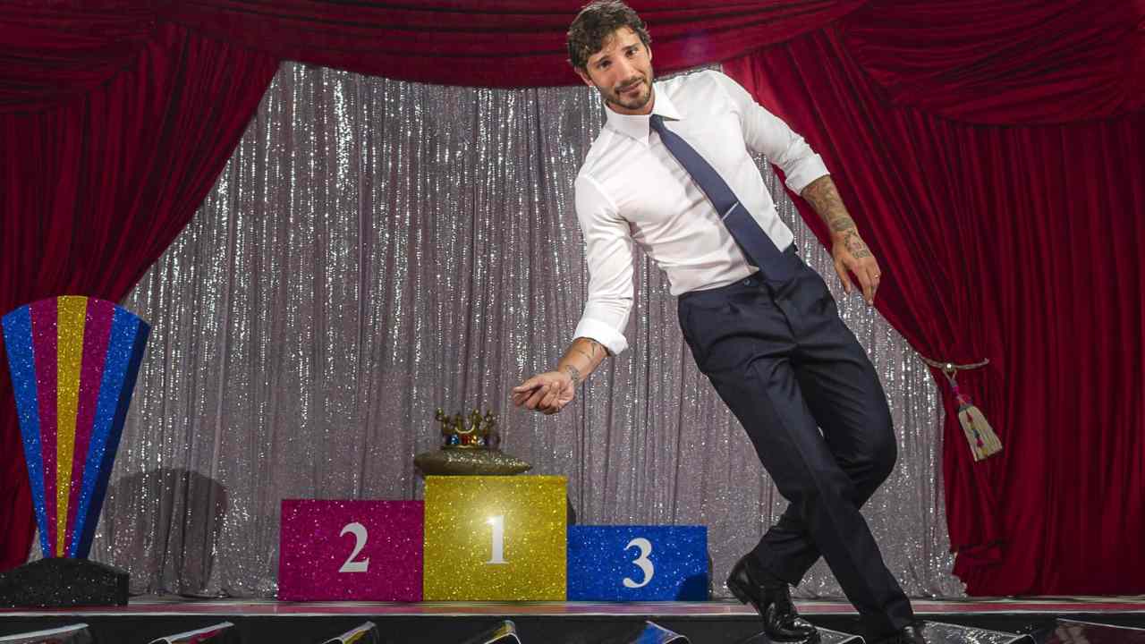 stasera tutto possibile stefano de martino