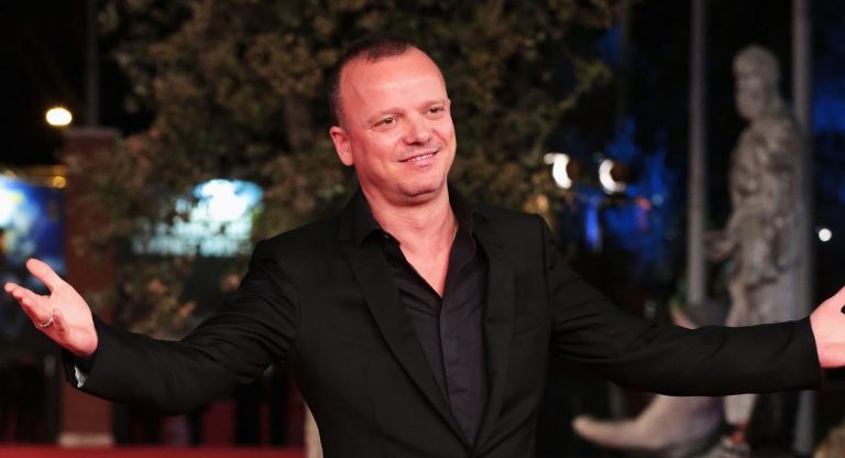 Gigi D'alessio Nuova Fidanzata : Gigi D'Alessio, la nuova fidanzata è la 