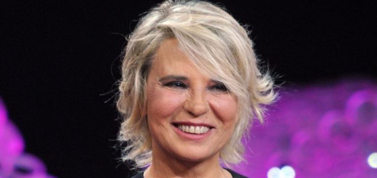 Maria De Filippi iconica conduttrice, ma c'è un difetto: parla la Ferilli