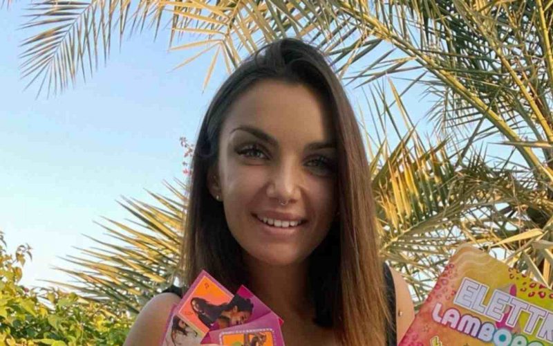 Elettra Lamborghini Cosa Si E Rifatta