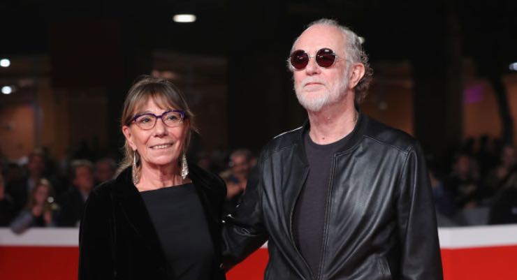 De Gregori "L'ho fatto perché ero innamorato": il legame con la moglie