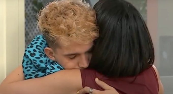 aka7even chi et martina amici mi manchi vero nome aka7even chi et martina amici mi manchi vero nome
