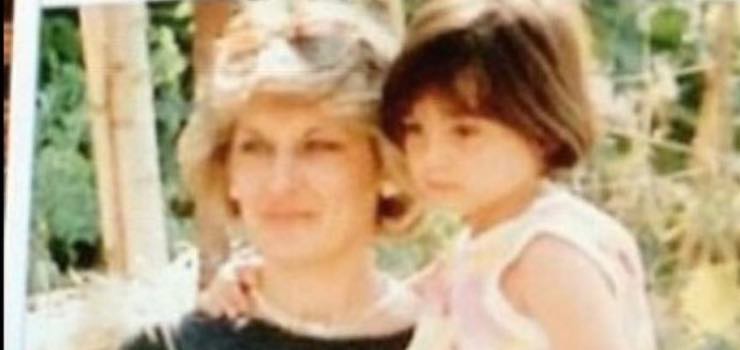 Anna Tatangelo, avete mai visto sua mamma? La dolce dedica