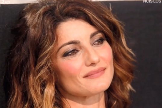 Samanta Togni, la confessione dolorosa: ha sofferto di un disturbo importante Samanta Togni, la confessione dolorosa: ha sofferto di un disturbo importante