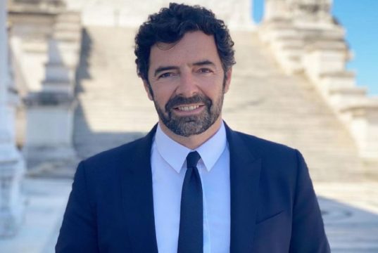 Alberto Matano, una sorpresa per i fan: pranzo insieme a chi? Alberto Matano, una sorpresa per i fan: pranzo insieme a chi?