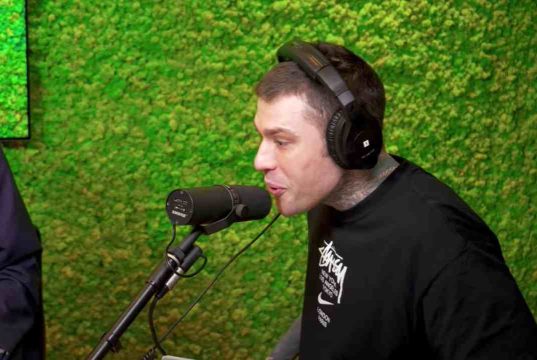 Fedez tra borse di soldi a C'è Posta Per Te? Spiazza su Maria De Filippi - Vimarsana News