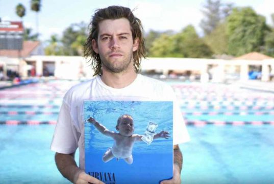 Spencer Elden oggi come è diventato? Aveva fatto causa ai Nirvana