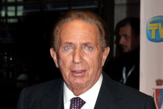 Mike Bongiorno | la telefonata in diretta che ha fatto la storia - Vimarsana News