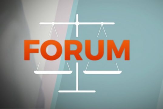Forum, disastro in diretta: si allaga tutto ma non lo nota nessuno Forum, disastro in diretta: si allaga tutto ma non lo nota nessuno