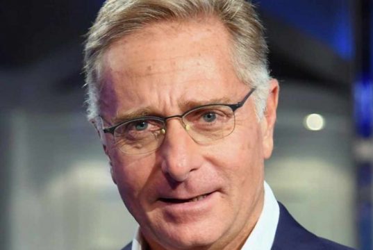 ”Se si mettono d’accordo”, Paolo Bonolis spiazza su Mediaset ”Se si mettono d’accordo”, Paolo Bonolis spiazza su Mediaset