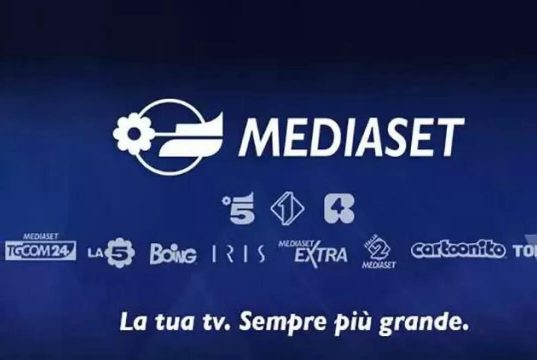 Mediaset, è polemica: sfidano il divieto, la rabbia dei fan