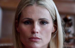 Michelle Hunziker piede