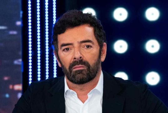 Alberto Matano, cambiamento improvviso per lui: la Rai ha deciso Alberto Matano, cambiamento improvviso per lui: la Rai ha deciso