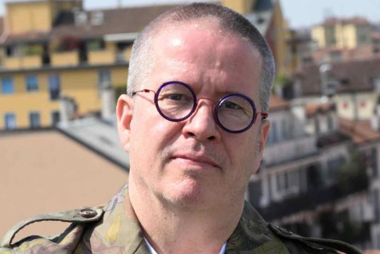 Chi è Ernst Knam? Età, origini, carriera, moglie, figli, Instagram Chi è Ernst Knam? Età, origini, carriera, moglie, figli, Instagram