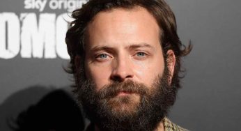 Alessandro Borghi parla della malattia: lo ha scoperto grazie a lei