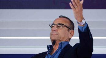 Festival di Sanremo 2026 arriva la sorpresa: Carlo Conti non sarà il conduttore?