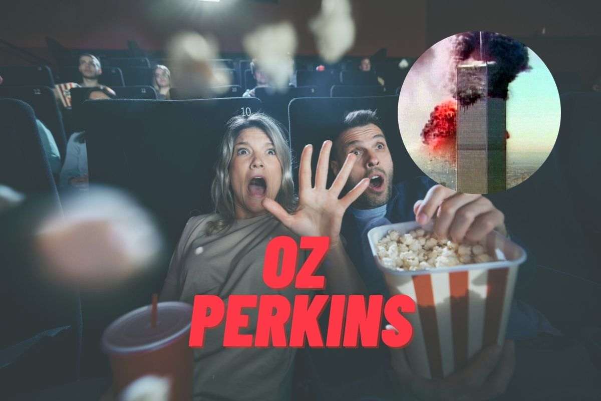 ragazzi al cinema, una scritta e le torri gemelle attaccate