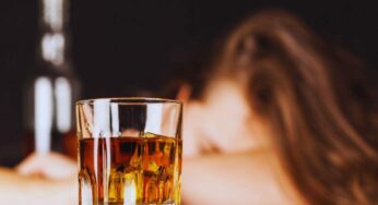 Attori rovinati dall’alcol, erano delle stelle poi si sono rovinati la vita