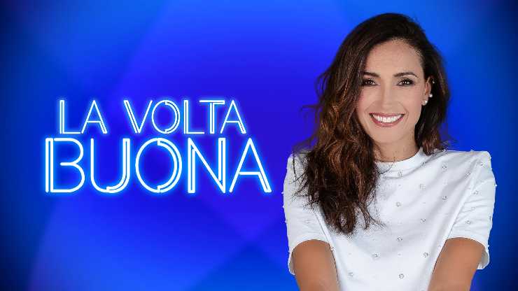 caterina balivo sorride