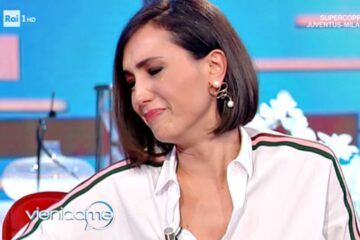 caterina balivo piange