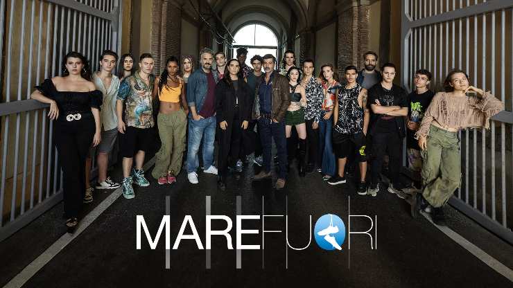 cast mare fuori