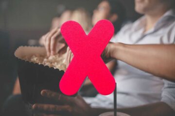 poc porn e una x rossa