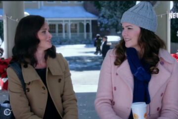 Le due attrici di Una mamma per amica chiacchierano a Stars Hollow