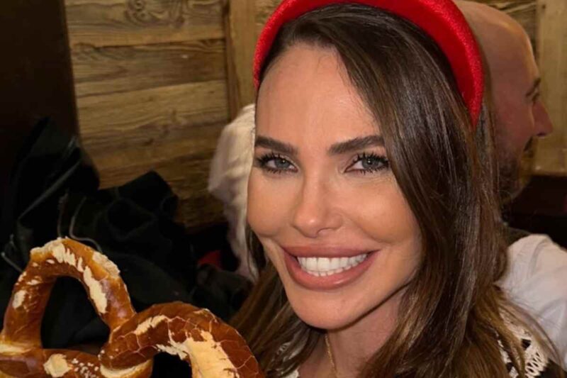 ilary blasi sorridente