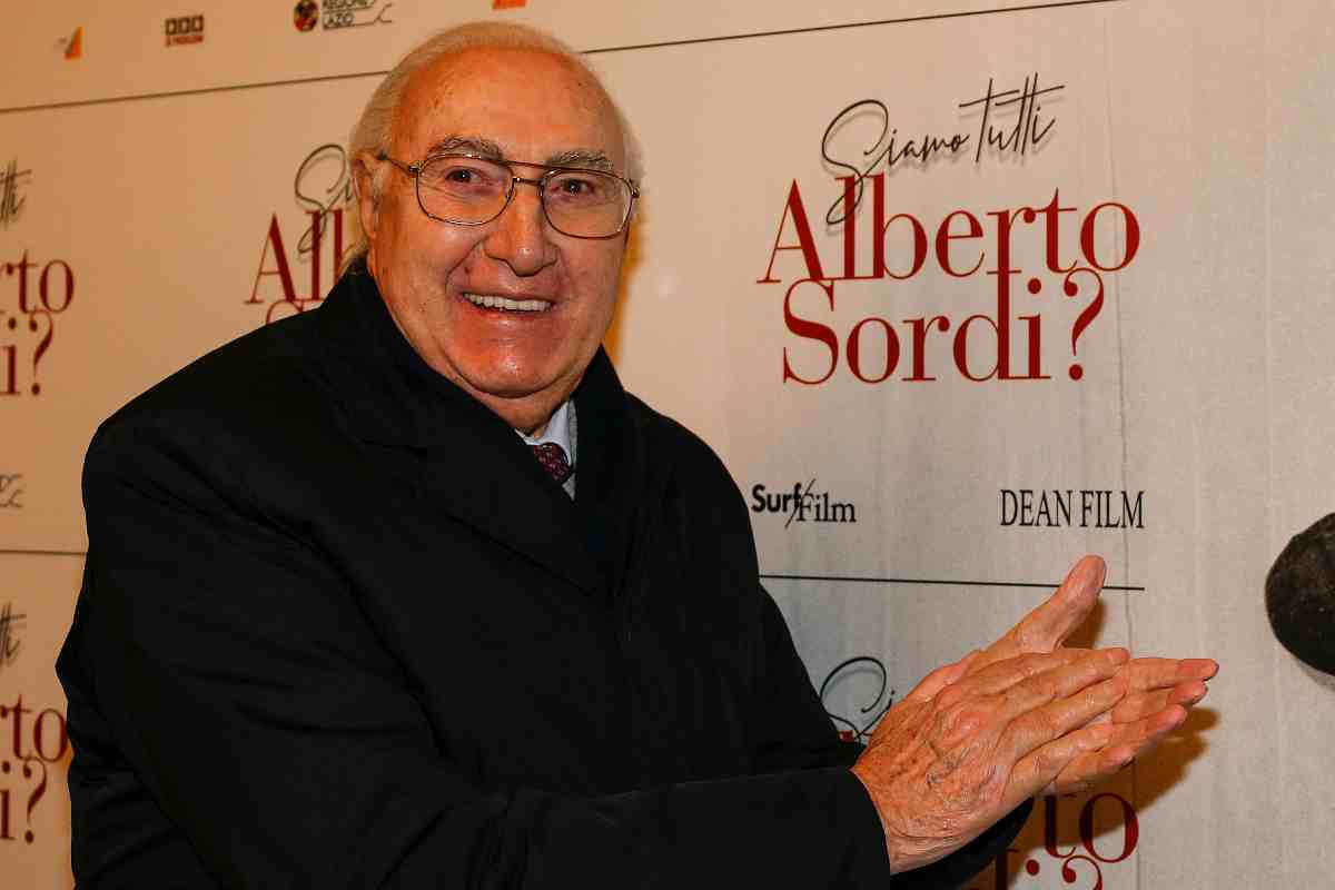 pippo baudo sorridente 